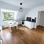 Cozy With Garden In Apartman Gelsenkirchen