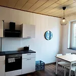 Apartman Cozy With Garden In Gelsenkirchen