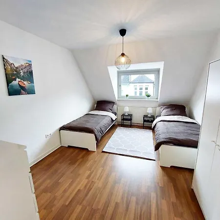 Cozy With Garden In * Gelsenkirchen