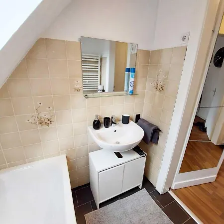 Cozy With Garden In شقة *