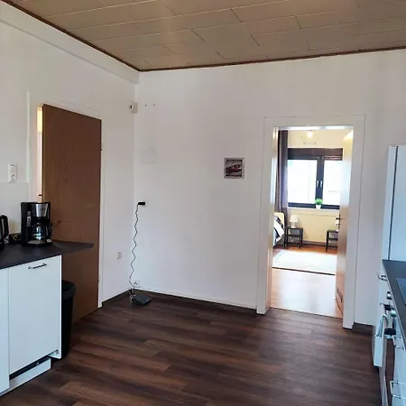 Cozy With Garden In Гельзенкирхен