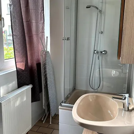 شقة Cozy With Garden In