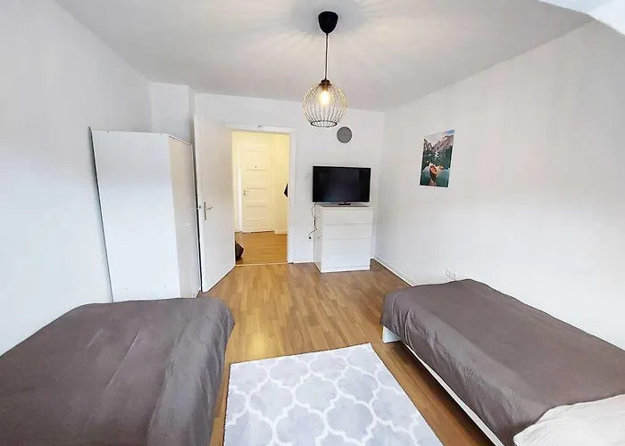 Cozy With Garden In Daire Gelsenkirchen