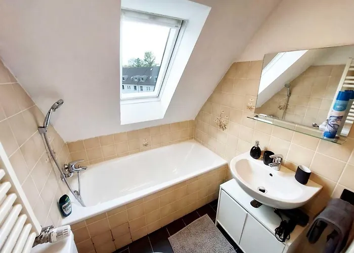 Cozy With Garden In *