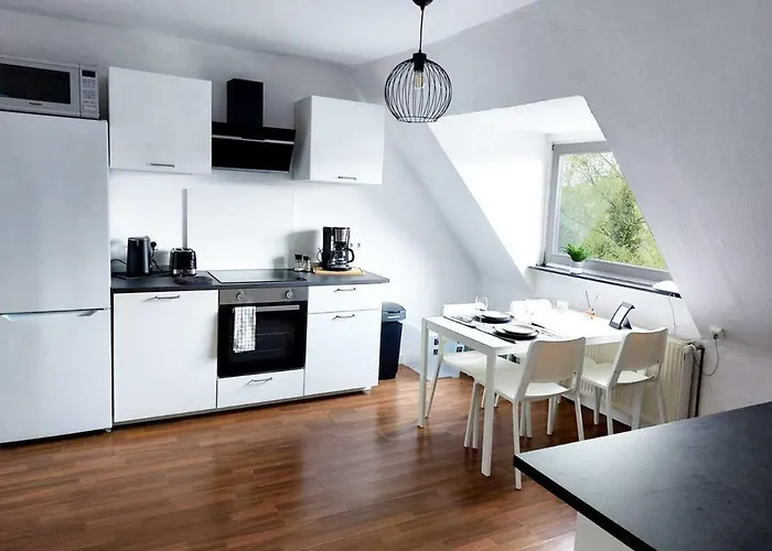 Апартаменты Cozy With Garden In