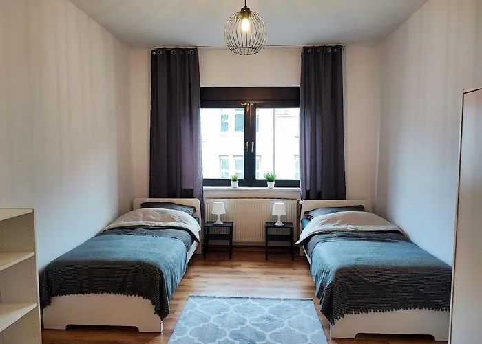 Апартаменты Cozy With Garden In Гельзенкирхен