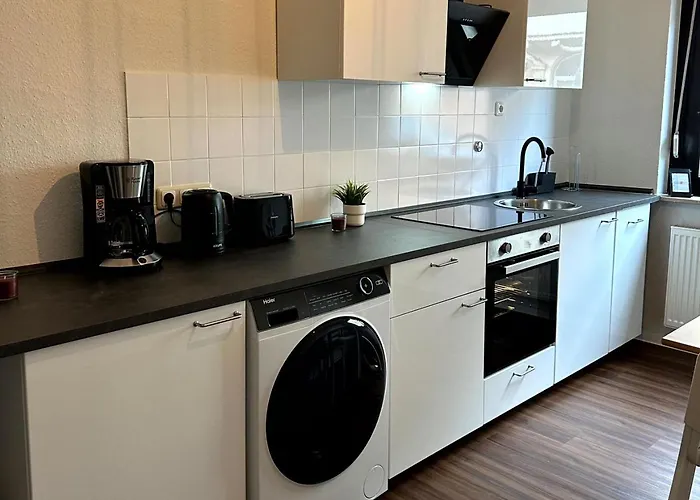 Cozy With Garden In Гельзенкирхен